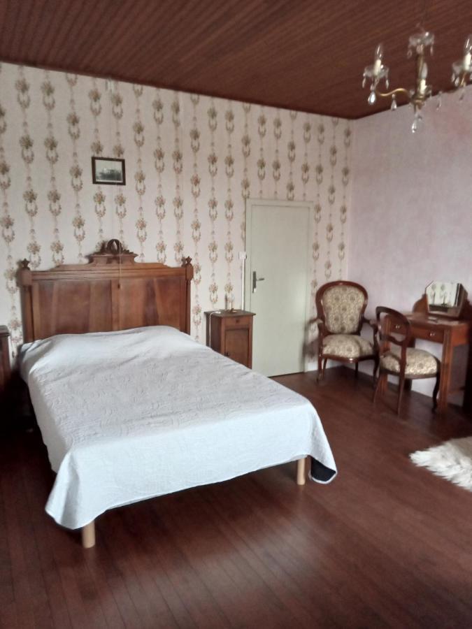 Maison De Campagne Les Chenes. Panjas Dış mekan fotoğraf